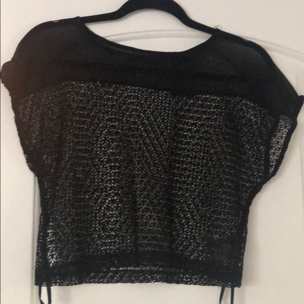 Bebe 2B Mesh Crop Top
